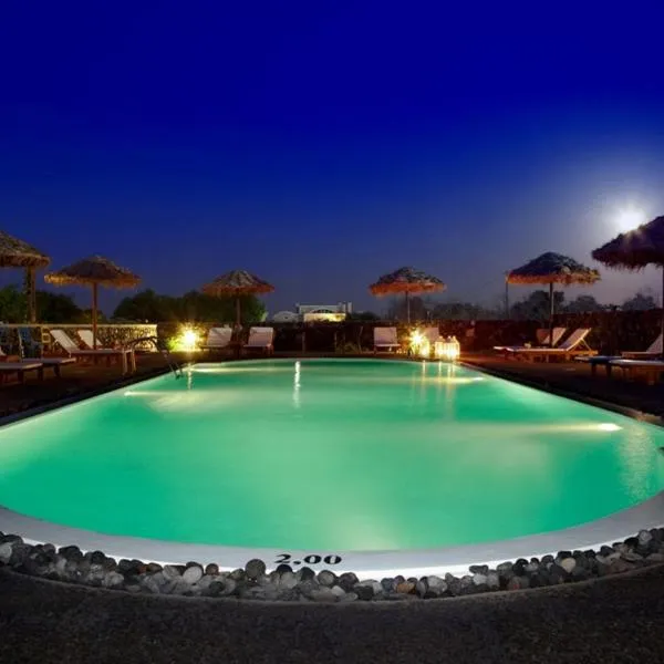 Anna Traditional Apartments, hotel di Kamari