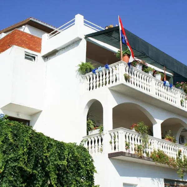 Apartments Suco, hotel em Celina