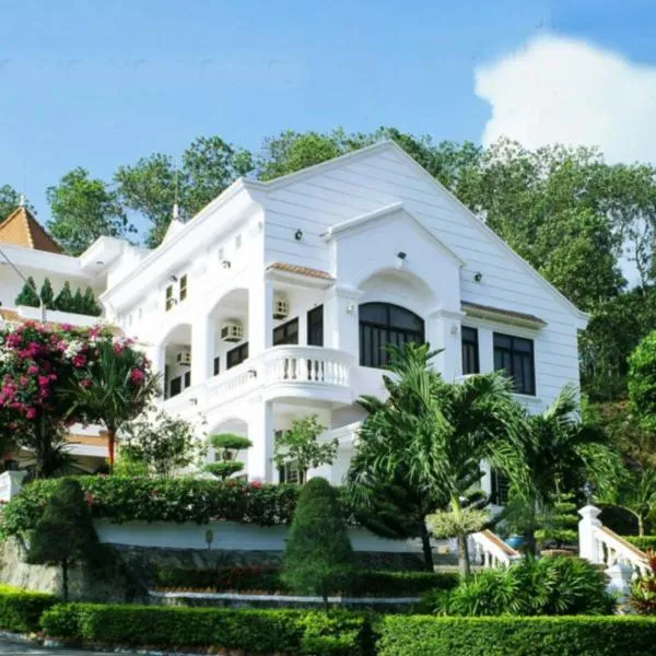 Green Hill Guest House, hotel em Ba Hòn