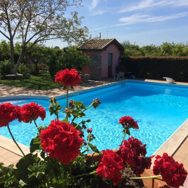 Il Giardino Segreto – hotel w mieście Trappitello