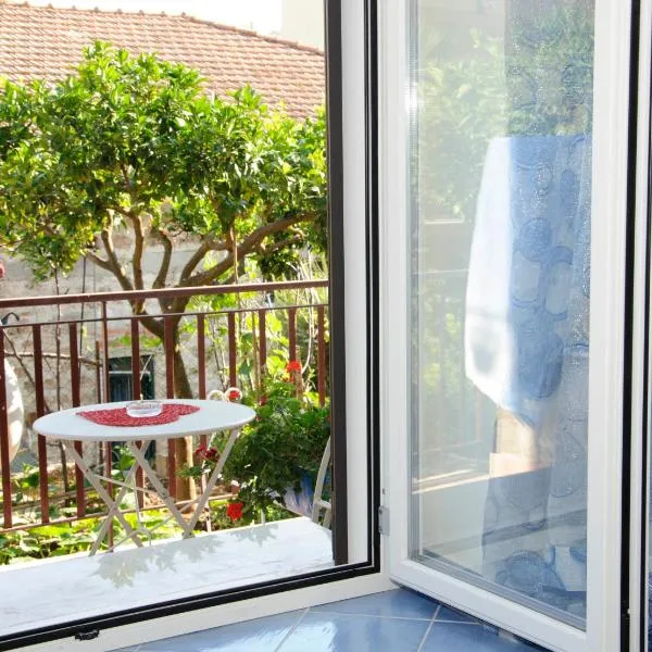 Aurora B&B, hotel v destinaci Agropoli