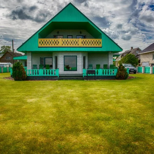 Raja Lake House, hotel in Vilusi