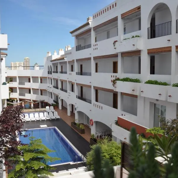 Aparthotel Puerto Mar, hotel v destinaci Peñíscola