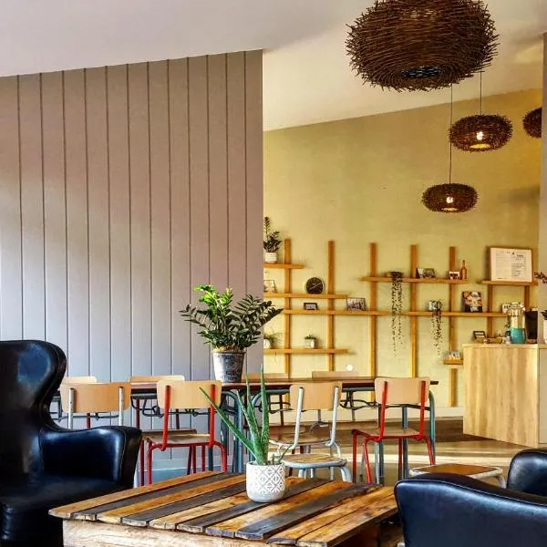 HALT HOTEL - Choisissez l'Hôtellerie Indépendante, hotel v destinácii Lattes