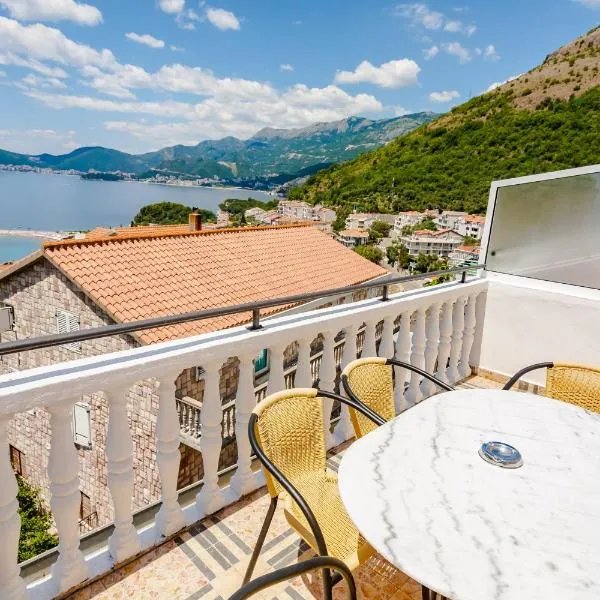 Apartments Adriatic, ξενοδοχείο στο Sveti Stefan