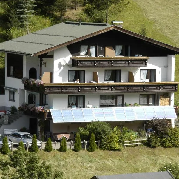 Gästehaus Winsauer, hotel v destinaci Mittelberg