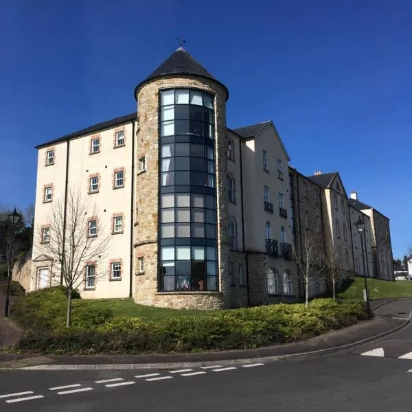 Silverhill House Apartment, hótel í Killadeas