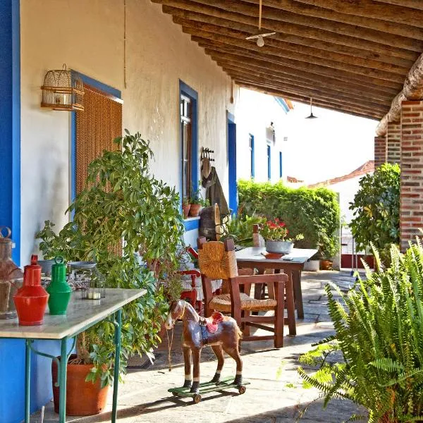 Casa Saramago, hotel in Cabeça de Carneiro