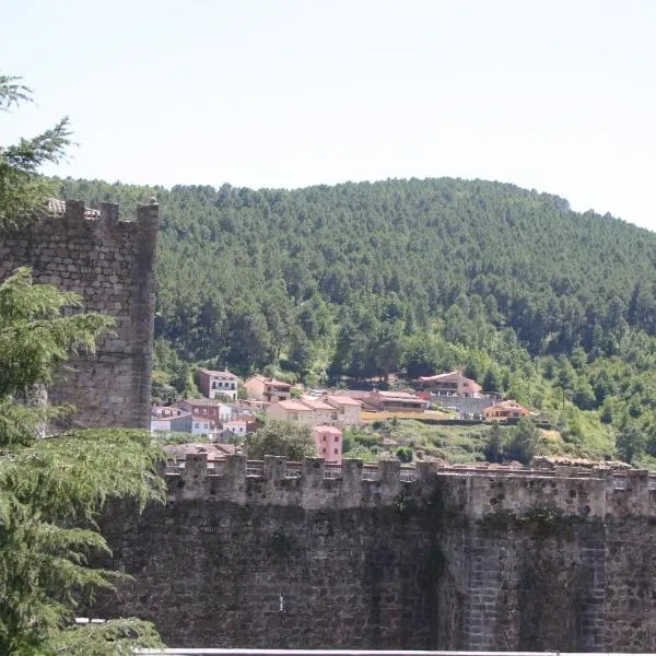 Hostal El Castillo: Arenas de San Pedro'da bir otel