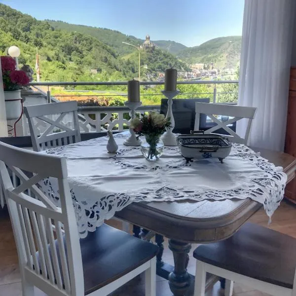 Apartment Happy Mosel, hotel in Cochem