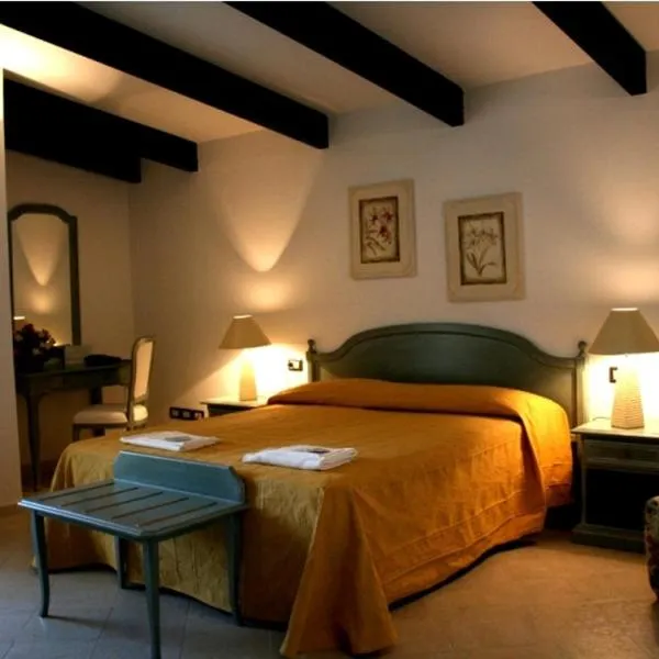 Hotel Cala Di Seta – hotel w mieście Calasetta