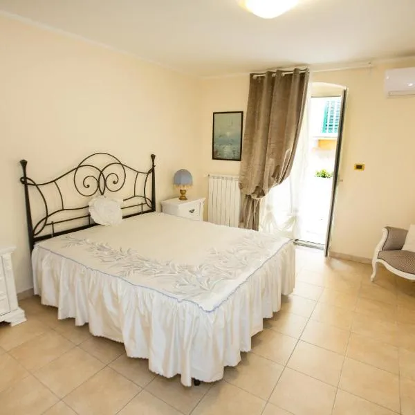 Antica Dimora B&B Canosa, מלון בקנוסה די פוליה