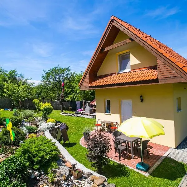 Domceky Holiday, hotel in Liptovský Trnovec