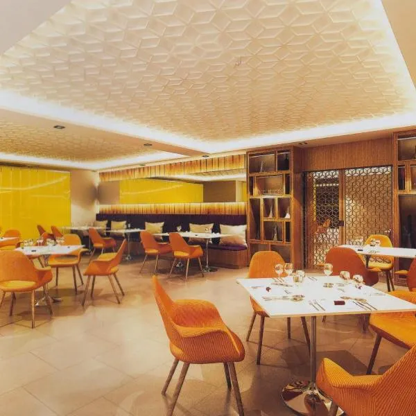 The Whisper Hotel photo 2