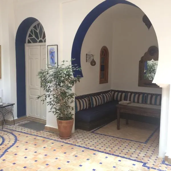 Riad Aicha, hotel em Asilah