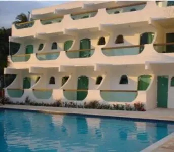 Valentina Praia Hotel, hotel em Barequeçaba