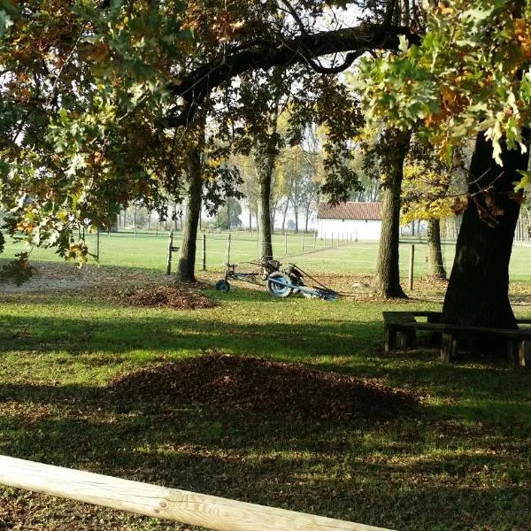 Scuderia 100 pertiche, hotel en Villanterio