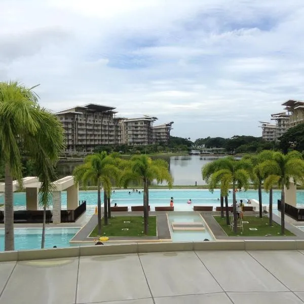 Pico Beach Front Condo, hotell i Nasugbu