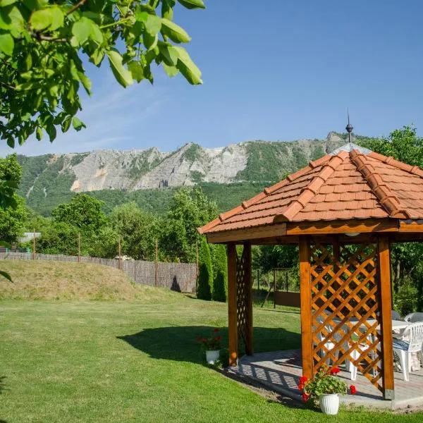 Apátságúti Vendégház, hotel v destinaci Bélapátfalva