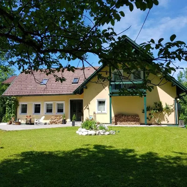 Landhaus HALLSTATT FEELING - Apartment - Self Check-in, hotel a Bad Goisern