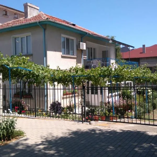 Песента на морето, hotel sa Obzor