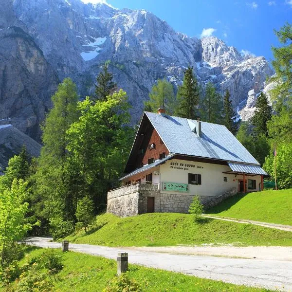 PLANINSKA KOČA NA GOZDU, hotel in Krotica