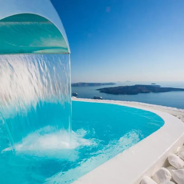 Chic Hotel Santorini, מלון בפירוסטפני