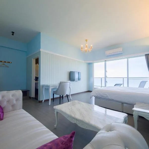 Whitecaps B&B โรงแรมในYanliau