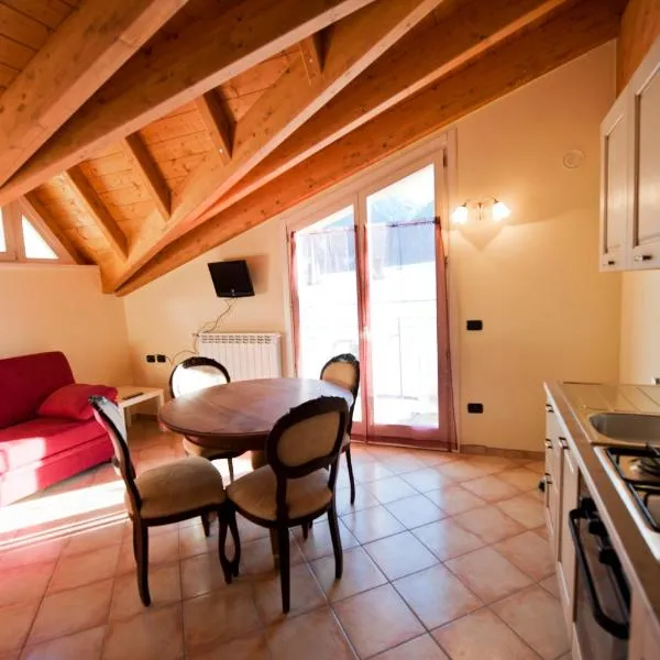 Residence La Corte, hotel v destinaci Vezza dʼOglio