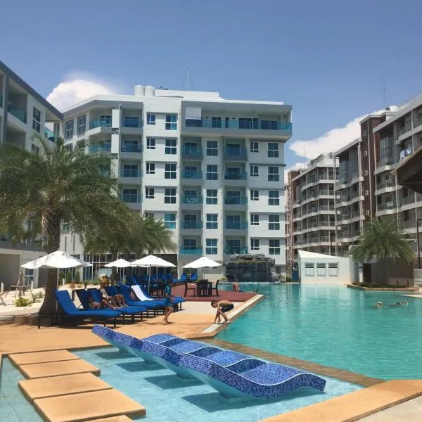 Grand Blue Condominium by Nuttaya, hotell sihtkohas Klaeng