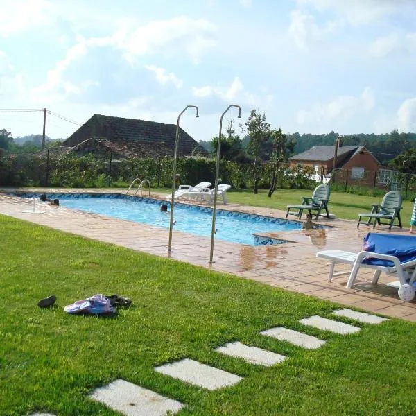 Pazo Da Escola, khách sạn ở A Moreira