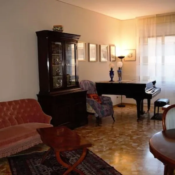 Casa Vida, hotell i Cremona