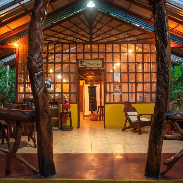 Tierra de Sueños Lodge & Wellness Center, hotell i Puerto Viejo