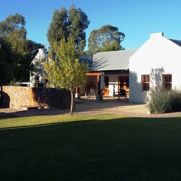 Honeylocust Guesthouse, hotel a Colesberg