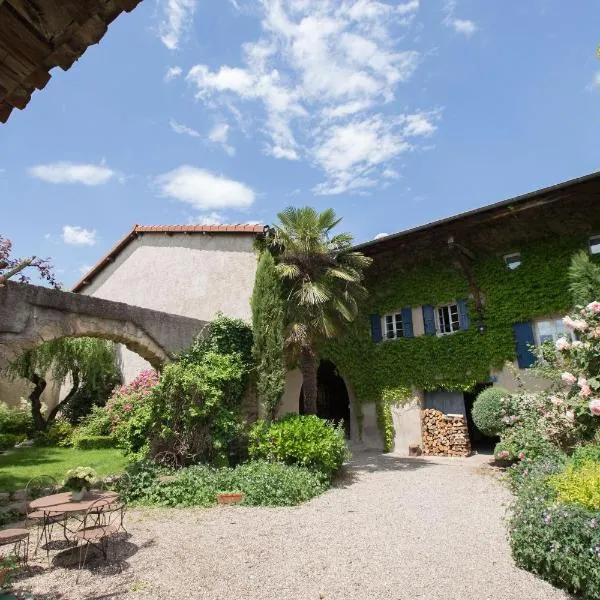 Le Clos Du Perret, hotel in Saint-Martin-en-Haut