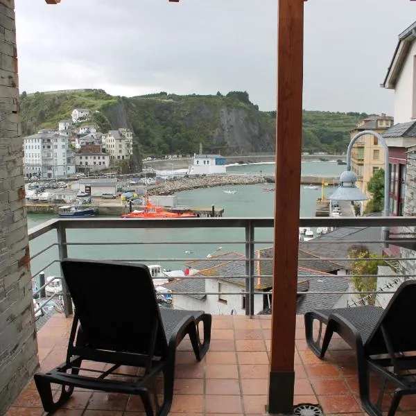 Apartamentos turísticos Vistademar, khách sạn ở Luarca