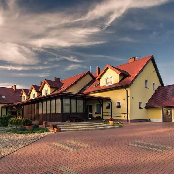 Zacisze Mazury, hotel u gradu Worpławki