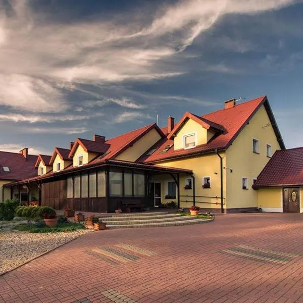 Zacisze Mazury, hotel en Worpławki