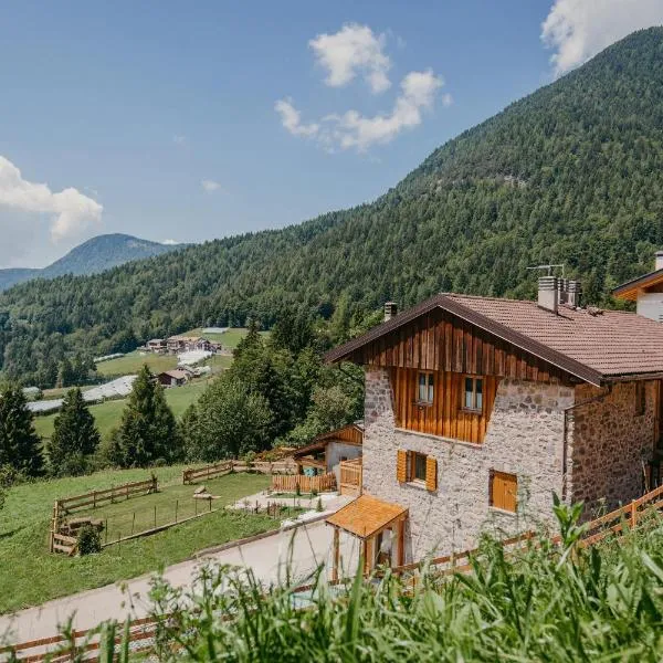Maso Del Fieno con Sauna Privata e Vista Unica, hotel v destinaci Sant'Orsola Terme