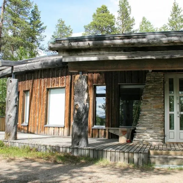 Paltto Elämysretket: Lemmenjoki şehrinde bir otel