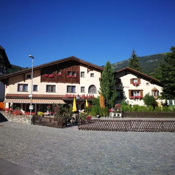 B&B Bela Riva: Savognin şehrinde bir otel