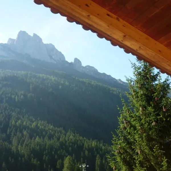 Millenniumhotel, hotel em Vigo di Fassa