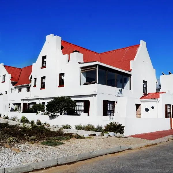 54 On Strand, hotel in Lambertʼs Bay