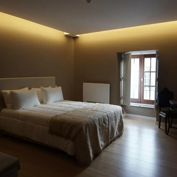 Feira Hostel & Suites, hotel v destinaci Santa Maria da Feira