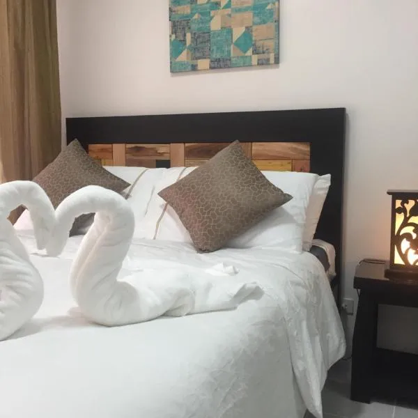 AAA Condominium, hotell i Tagaytay