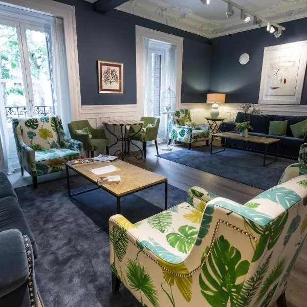 Petit Palace Lealtad Plaza, готель у Мадриді