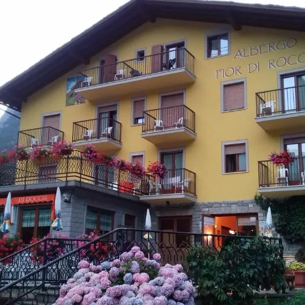 Hotel Fior di Roccia: Fontainemore'de bir otel