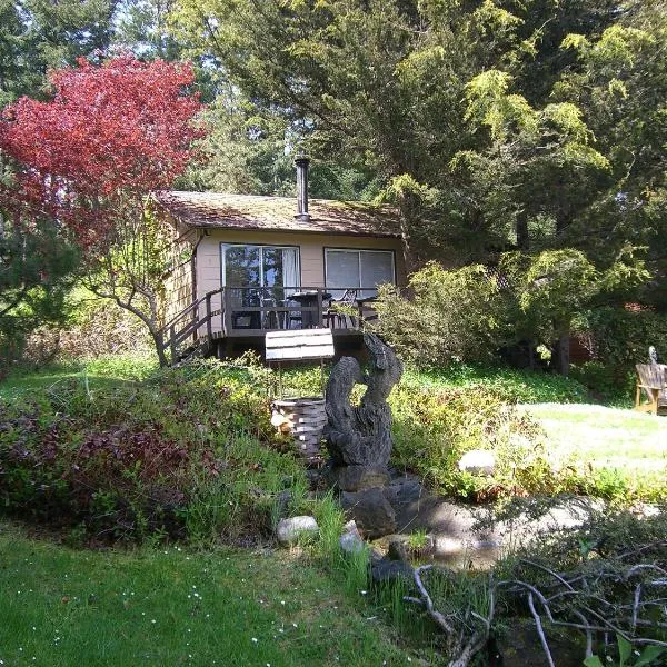 Driftwood Village Cottages, hotel v destinaci Sturdies Bay
