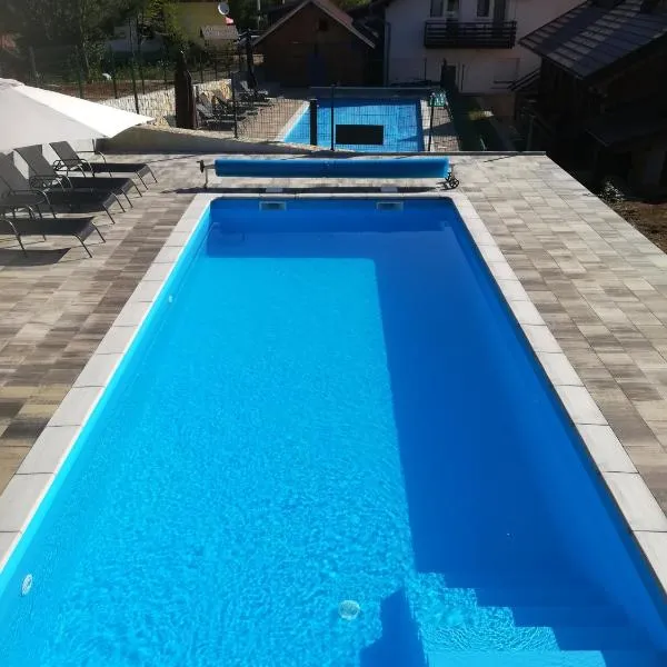 Apartments Kristic, hotel in Grabovac