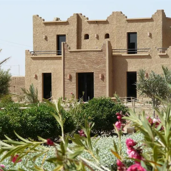 Tifina Caravanserail d'Arfoud: Merzouga şehrinde bir otel